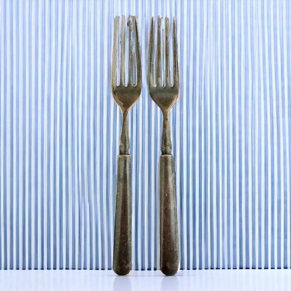 2 - 1847 Rogers Bros Meriden SILVER-PLATE Dinner Forks 7.5